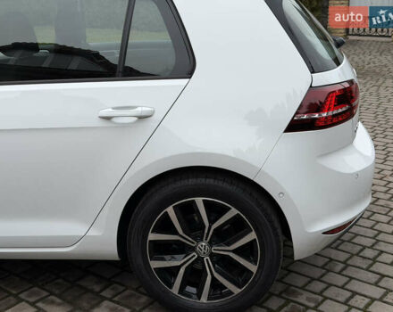 Фольксваген e-Golf, объемом двигателя 0 л и пробегом 110 тыс. км за 8990 $, фото 18 на Automoto.ua