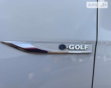 Фольксваген e-Golf, объемом двигателя 0 л и пробегом 112 тыс. км за 10200 $, фото 11 на Automoto.ua