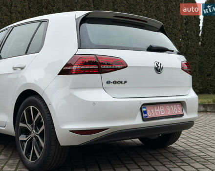 Фольксваген e-Golf, объемом двигателя 0 л и пробегом 110 тыс. км за 8990 $, фото 28 на Automoto.ua