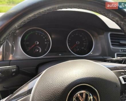 Фольксваген e-Golf, об'ємом двигуна 0 л та пробігом 70 тис. км за 9200 $, фото 32 на Automoto.ua