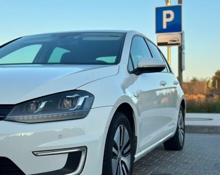 Фольксваген e-Golf, объемом двигателя 0 л и пробегом 156 тыс. км за 7950 $, фото 4 на Automoto.ua