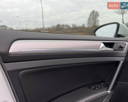 Фольксваген e-Golf, об'ємом двигуна 0 л та пробігом 115 тис. км за 8800 $, фото 35 на Automoto.ua