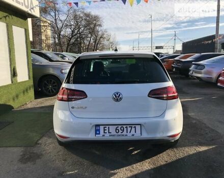 Фольксваген e-Golf, объемом двигателя 0 л и пробегом 98 тыс. км за 12800 $, фото 5 на Automoto.ua