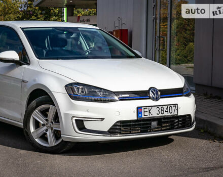 Фольксваген e-Golf, объемом двигателя 0 л и пробегом 119 тыс. км за 13999 $, фото 22 на Automoto.ua