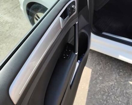 Фольксваген e-Golf, объемом двигателя 0 л и пробегом 70 тыс. км за 9200 $, фото 27 на Automoto.ua