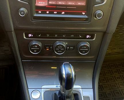 Фольксваген e-Golf, об'ємом двигуна 0.16 л та пробігом 89 тис. км за 11500 $, фото 11 на Automoto.ua