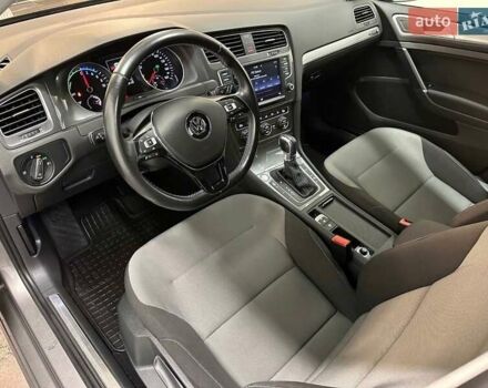 Фольксваген e-Golf, объемом двигателя 0 л и пробегом 151 тыс. км за 8799 $, фото 9 на Automoto.ua