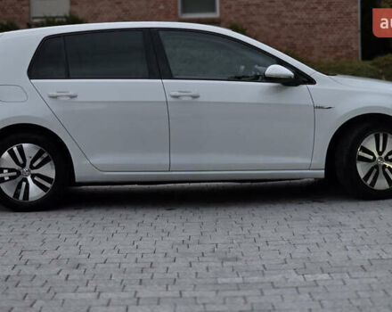 Фольксваген e-Golf, объемом двигателя 0 л и пробегом 114 тыс. км за 10500 $, фото 3 на Automoto.ua