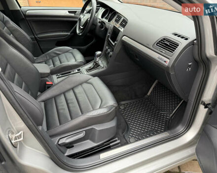 Фольксваген e-Golf, объемом двигателя 0 л и пробегом 92 тыс. км за 9450 $, фото 38 на Automoto.ua