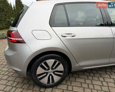 Фольксваген e-Golf, объемом двигателя 0 л и пробегом 92 тыс. км за 9450 $, фото 23 на Automoto.ua