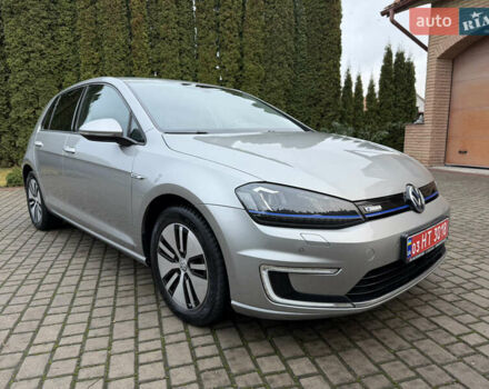 Фольксваген e-Golf, объемом двигателя 0 л и пробегом 92 тыс. км за 9450 $, фото 101 на Automoto.ua