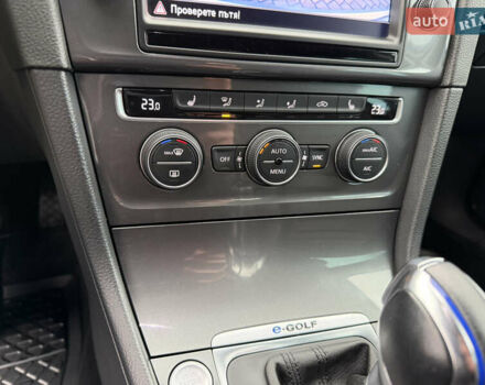 Фольксваген e-Golf, объемом двигателя 0 л и пробегом 92 тыс. км за 9450 $, фото 76 на Automoto.ua