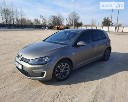 Фольксваген e-Golf, объемом двигателя 0 л и пробегом 117 тыс. км за 13500 $, фото 28 на Automoto.ua