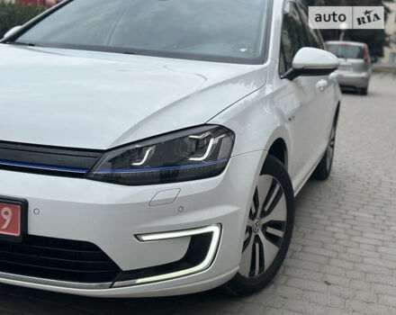 Фольксваген e-Golf, объемом двигателя 0 л и пробегом 95 тыс. км за 11800 $, фото 9 на Automoto.ua