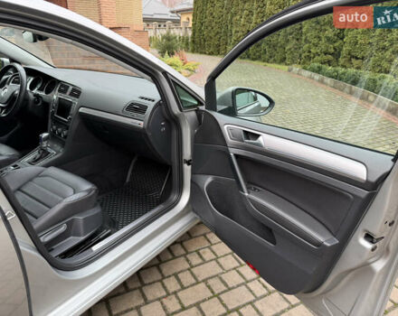 Фольксваген e-Golf, объемом двигателя 0 л и пробегом 92 тыс. км за 9450 $, фото 39 на Automoto.ua