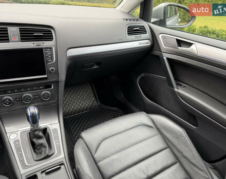 Фольксваген e-Golf, объемом двигателя 0 л и пробегом 92 тыс. км за 9450 $, фото 78 на Automoto.ua
