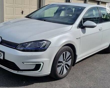 Фольксваген e-Golf, объемом двигателя 0 л и пробегом 96 тыс. км за 12450 $, фото 9 на Automoto.ua