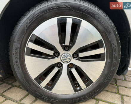 Фольксваген e-Golf, объемом двигателя 0 л и пробегом 92 тыс. км за 9450 $, фото 114 на Automoto.ua