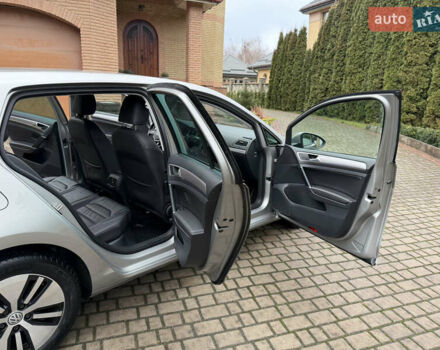 Фольксваген e-Golf, объемом двигателя 0 л и пробегом 92 тыс. км за 9450 $, фото 54 на Automoto.ua