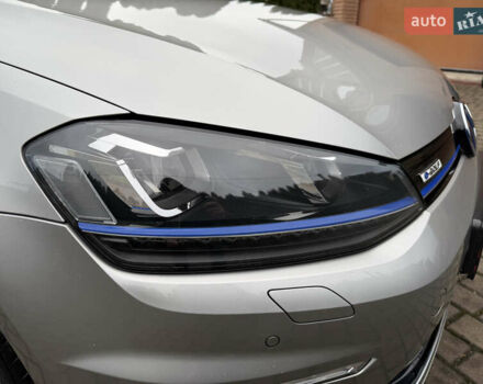 Фольксваген e-Golf, объемом двигателя 0 л и пробегом 92 тыс. км за 9450 $, фото 27 на Automoto.ua