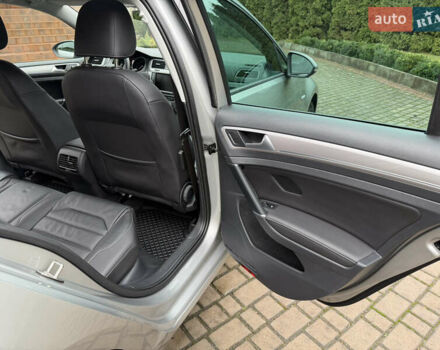 Фольксваген e-Golf, объемом двигателя 0 л и пробегом 92 тыс. км за 9450 $, фото 48 на Automoto.ua