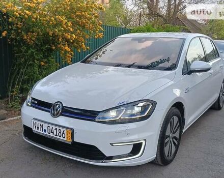 Фольксваген e-Golf, объемом двигателя 0 л и пробегом 127 тыс. км за 18550 $, фото 47 на Automoto.ua