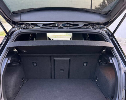 Фольксваген e-Golf, объемом двигателя 0 л и пробегом 90 тыс. км за 13999 $, фото 44 на Automoto.ua