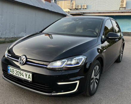 Фольксваген e-Golf, объемом двигателя 0 л и пробегом 90 тыс. км за 13999 $, фото 20 на Automoto.ua