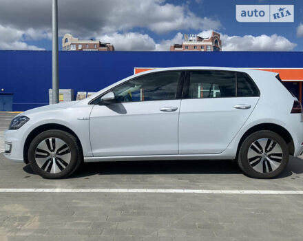 Фольксваген e-Golf, объемом двигателя 0 л и пробегом 113 тыс. км за 17000 $, фото 3 на Automoto.ua