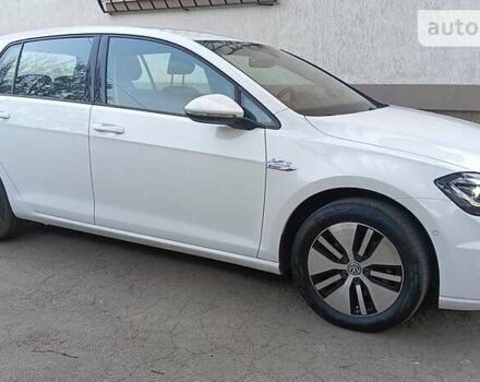 Фольксваген e-Golf, объемом двигателя 0 л и пробегом 127 тыс. км за 18550 $, фото 30 на Automoto.ua