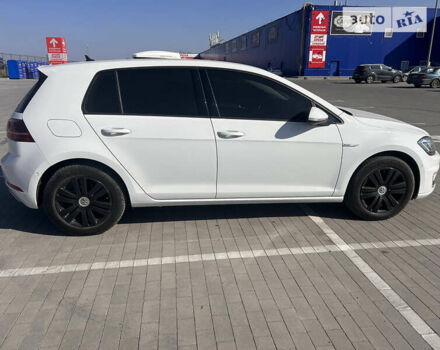 Фольксваген e-Golf, объемом двигателя 0 л и пробегом 140 тыс. км за 15100 $, фото 3 на Automoto.ua