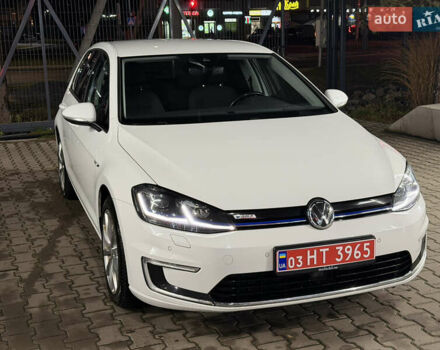 Фольксваген e-Golf, объемом двигателя 0 л и пробегом 137 тыс. км за 11500 $, фото 15 на Automoto.ua