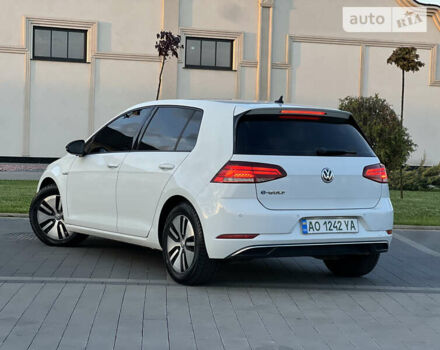 Фольксваген e-Golf, объемом двигателя 0 л и пробегом 44 тыс. км за 16000 $, фото 11 на Automoto.ua