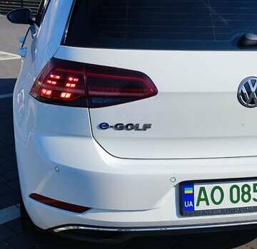 Фольксваген e-Golf, объемом двигателя 0 л и пробегом 75 тыс. км за 15450 $, фото 23 на Automoto.ua