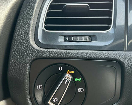 Фольксваген e-Golf, объемом двигателя 0 л и пробегом 90 тыс. км за 13999 $, фото 35 на Automoto.ua