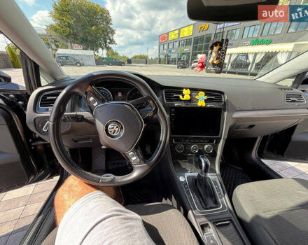Фольксваген e-Golf, объемом двигателя 0 л и пробегом 180 тыс. км за 11500 $, фото 9 на Automoto.ua