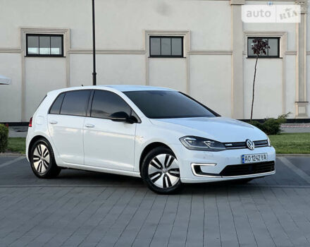 Фольксваген e-Golf, объемом двигателя 0 л и пробегом 44 тыс. км за 16000 $, фото 5 на Automoto.ua