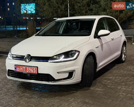 Фольксваген e-Golf, объемом двигателя 0 л и пробегом 137 тыс. км за 11500 $, фото 2 на Automoto.ua