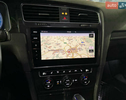 Фольксваген e-Golf, объемом двигателя 0 л и пробегом 137 тыс. км за 11500 $, фото 36 на Automoto.ua
