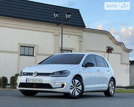 Фольксваген e-Golf, объемом двигателя 0 л и пробегом 44 тыс. км за 16000 $, фото 2 на Automoto.ua