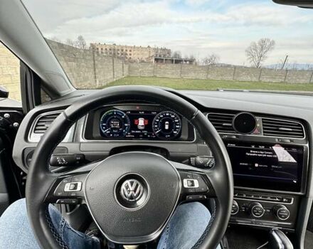 Фольксваген e-Golf, объемом двигателя 0 л и пробегом 80 тыс. км за 15500 $, фото 8 на Automoto.ua