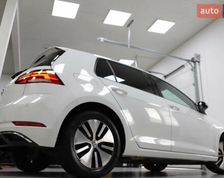 Фольксваген e-Golf, объемом двигателя 0 л и пробегом 32 тыс. км за 13900 $, фото 41 на Automoto.ua