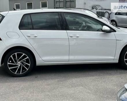 Фольксваген e-Golf, объемом двигателя 0 л и пробегом 76 тыс. км за 18400 $, фото 11 на Automoto.ua