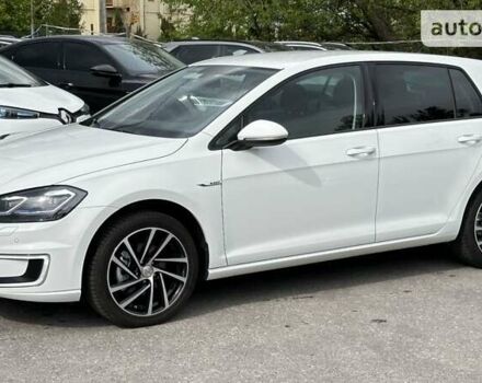 Фольксваген e-Golf, объемом двигателя 0 л и пробегом 76 тыс. км за 18400 $, фото 7 на Automoto.ua