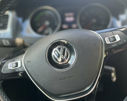 Фольксваген e-Golf, объемом двигателя 0 л и пробегом 64 тыс. км за 14500 $, фото 22 на Automoto.ua