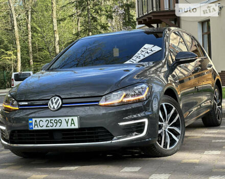 Фольксваген e-Golf, объемом двигателя 0 л и пробегом 112 тыс. км за 14399 $, фото 8 на Automoto.ua