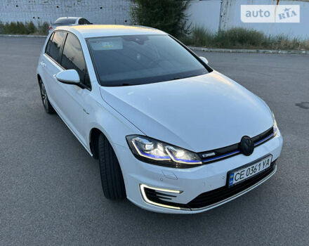 Фольксваген e-Golf, объемом двигателя 0 л и пробегом 99 тыс. км за 17600 $, фото 8 на Automoto.ua