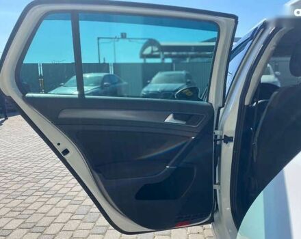 Фольксваген e-Golf, объемом двигателя 0 л и пробегом 132 тыс. км за 14999 $, фото 18 на Automoto.ua