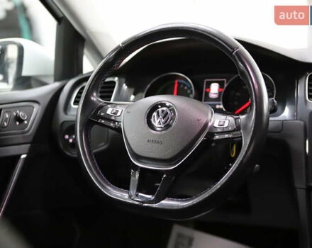 Фольксваген e-Golf, объемом двигателя 0 л и пробегом 32 тыс. км за 13900 $, фото 56 на Automoto.ua