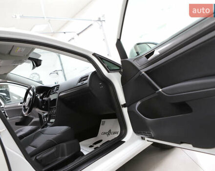Фольксваген e-Golf, объемом двигателя 0 л и пробегом 32 тыс. км за 13900 $, фото 58 на Automoto.ua